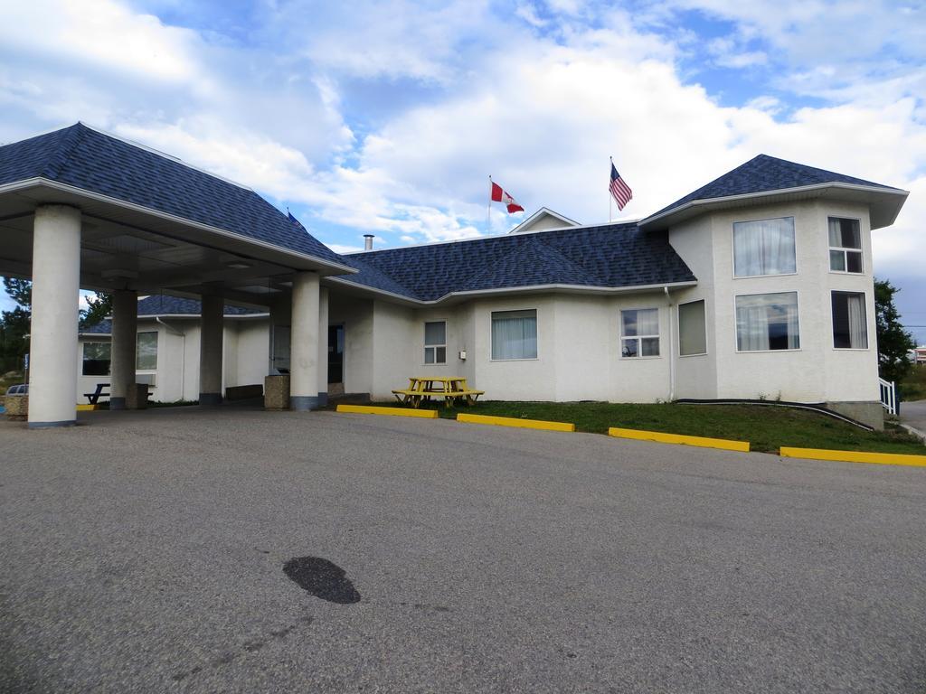 Days Inn By Wyndham Hinton Zewnętrze zdjęcie